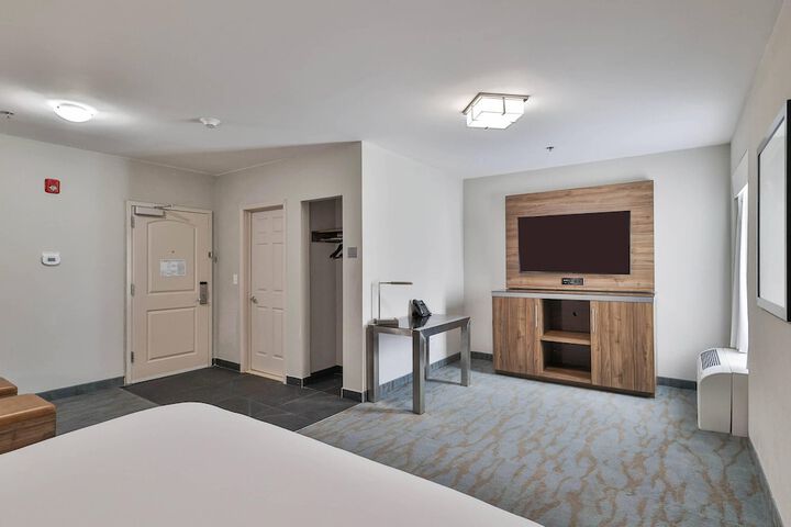 The Penn Stroud Stroudsburg - Poconos, an Ascend Collection Hotel