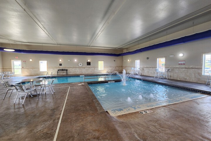 Pool 5 of 85