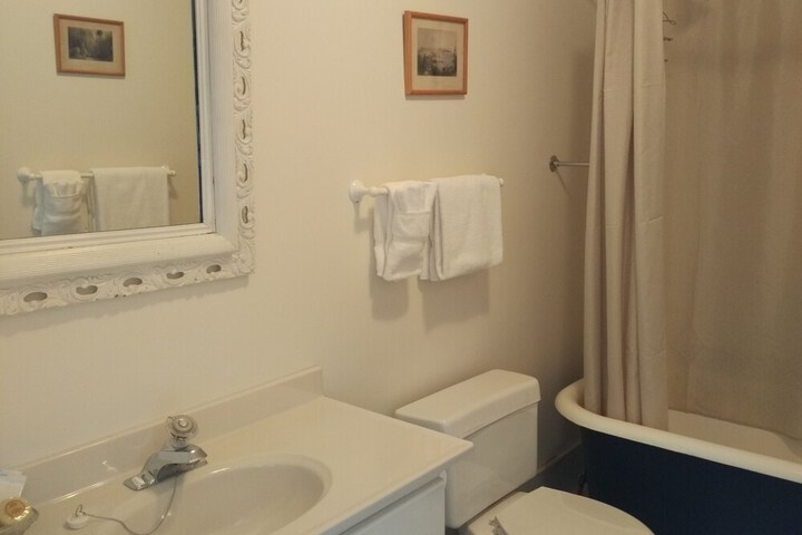 Room 17 of 55