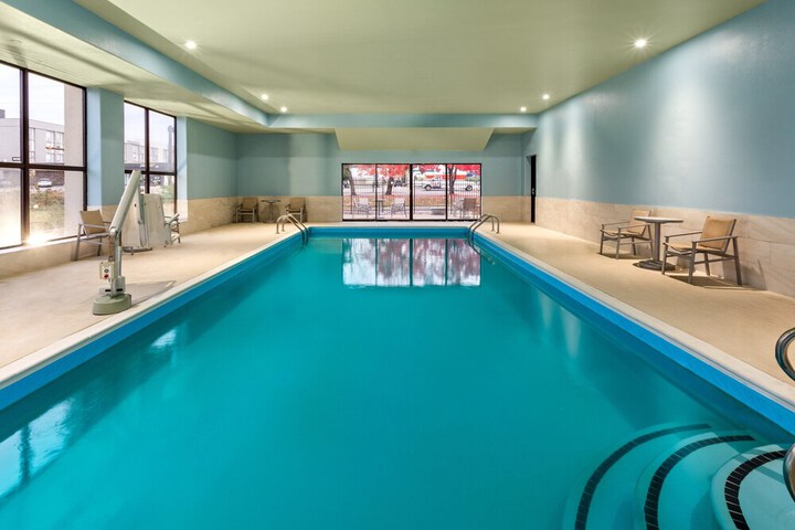 Holiday Inn Express New Albany - Louisville NW by IHG