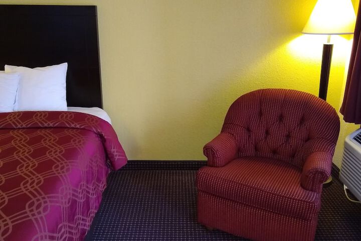 Room 63 of 96