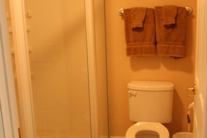 Room 42 of 50