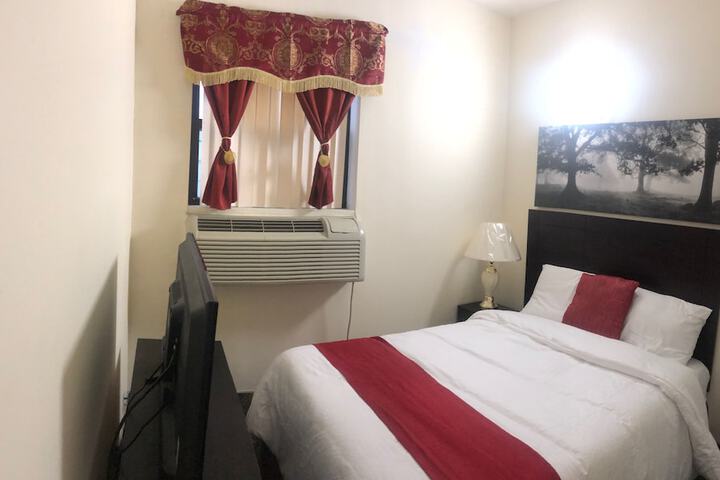 Room 17 of 21