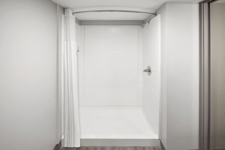 Ramada by Wyndham Kenner / New Orleans Airport South