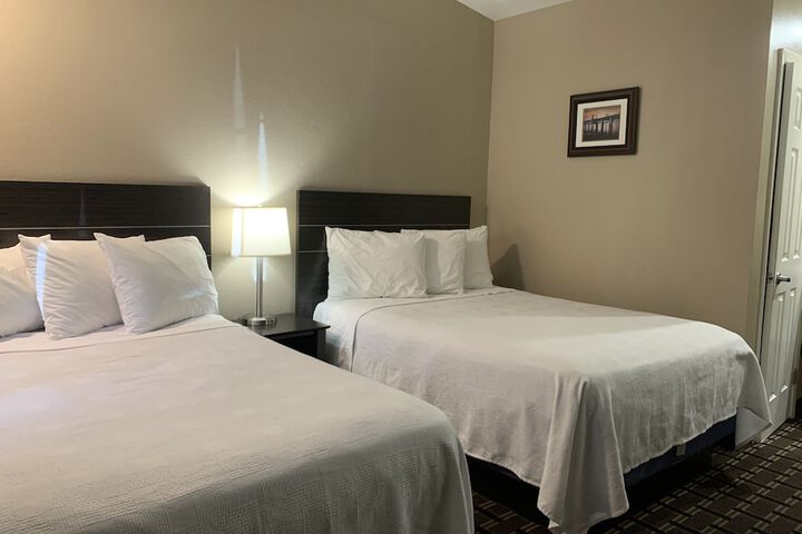 Room 17 of 46