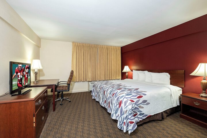 Room 14 of 50
