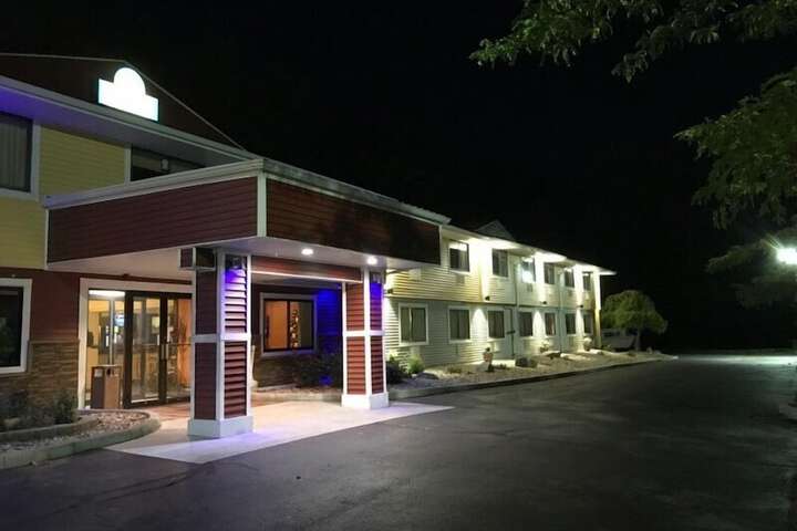 Hotel 5 of 39