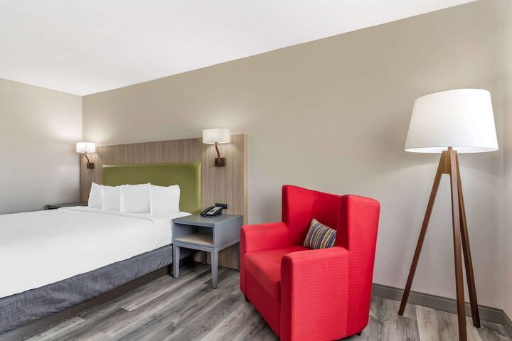 Room 42 of 54