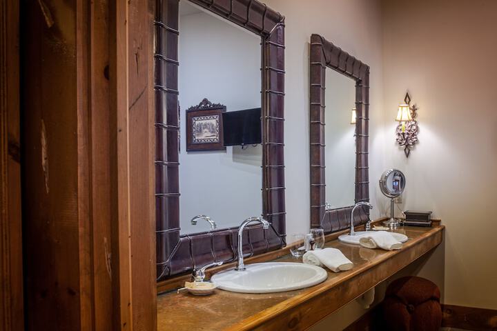 The Inn at Leola Village a Historic Hotel of America