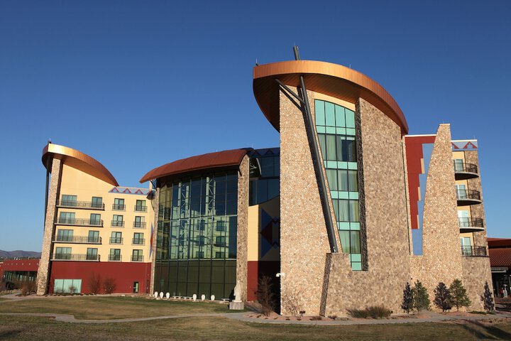 Hotel 6 of 77