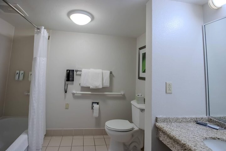 Country Inn & Suites by Radisson Convention Center
