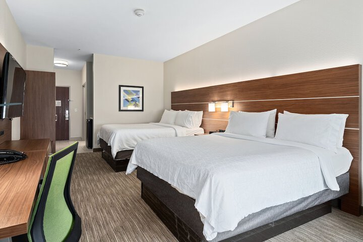 Holiday Inn Express Suites Van Buren-Ft Smith Area by IHG
