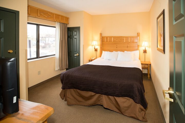 Room 14 of 98