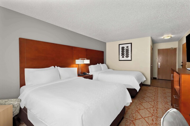 Best Western Fremont / Angola I-80/90 Toll Road