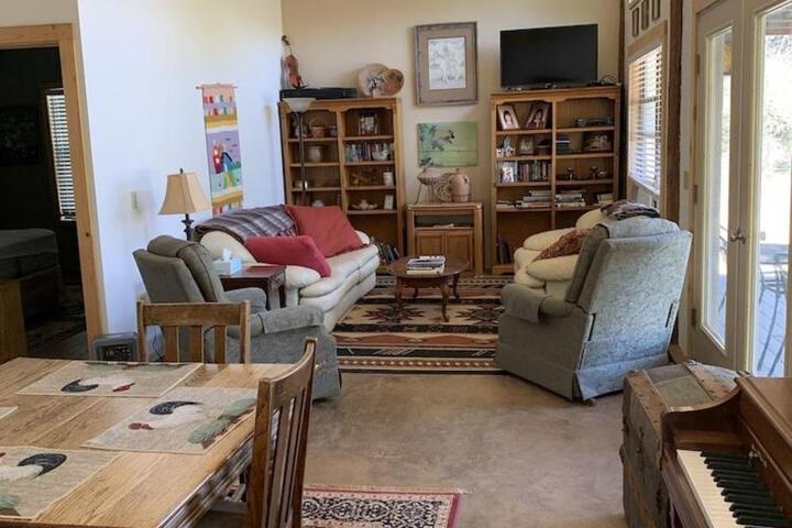 DAVIS MOUNTAINS INN BED AND BREAKFAST - ADULT ONLY