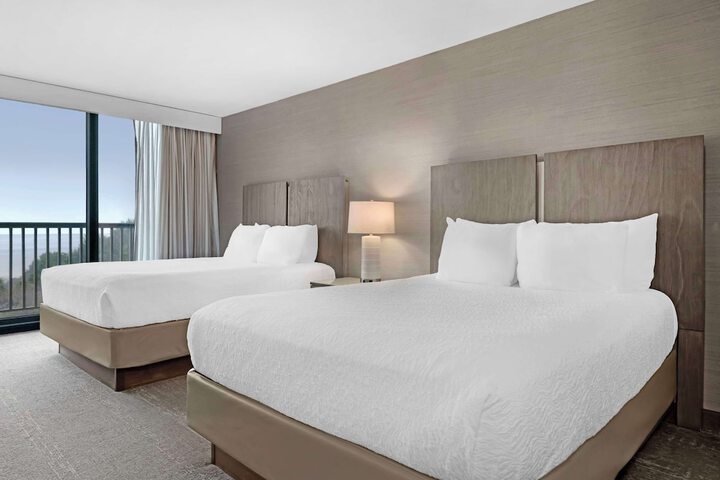 Best Western Plus Agate Beach Inn