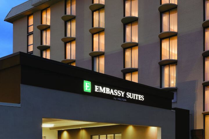 Hotel 2 of 110