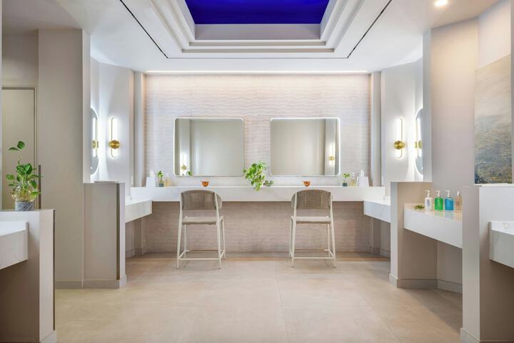 Fort Lauderdale Marriott Harbor Beach Resort & Spa
