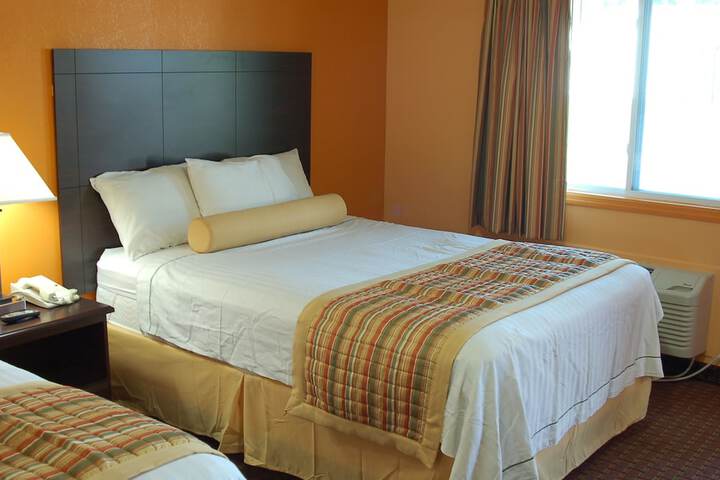 Room 17 of 36