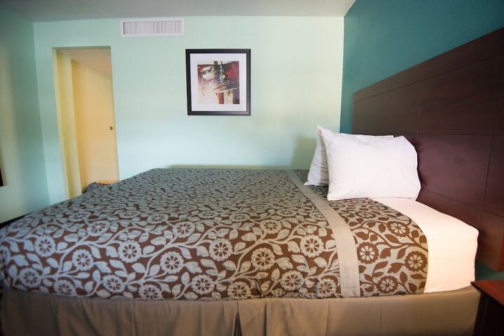 Room 36 of 51