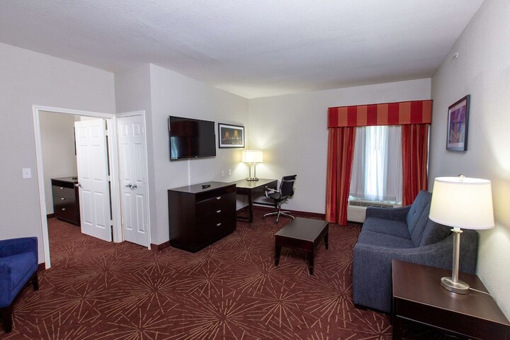 Room 17 of 61