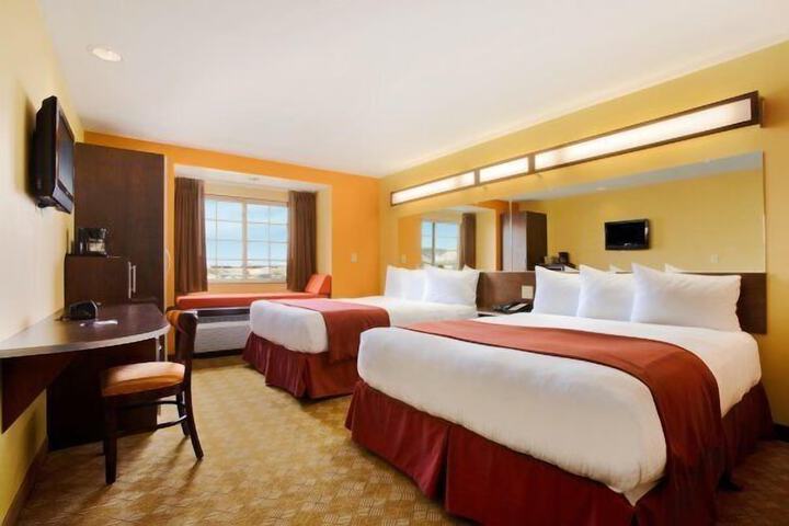 Microtel Inn and Suites by Wyndham Rawlins