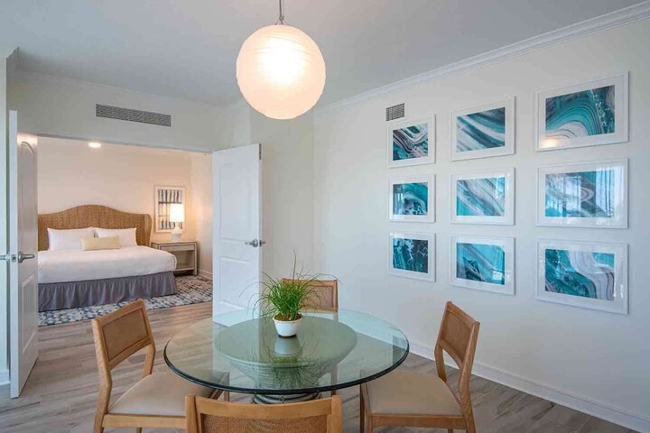 Room 62 of 172