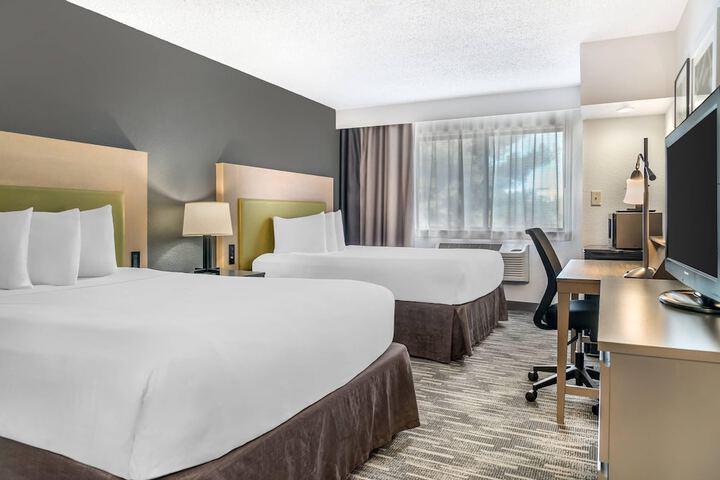 Country Inn & Suites by Radisson Frederick, MD