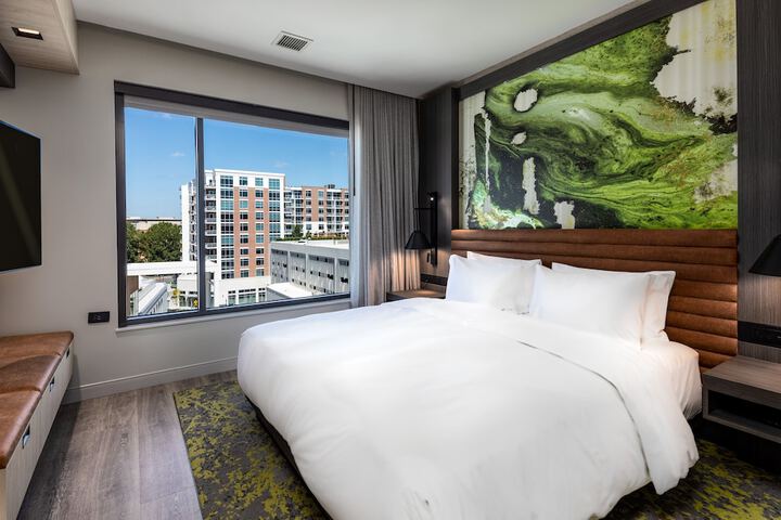 Room 32 of 55