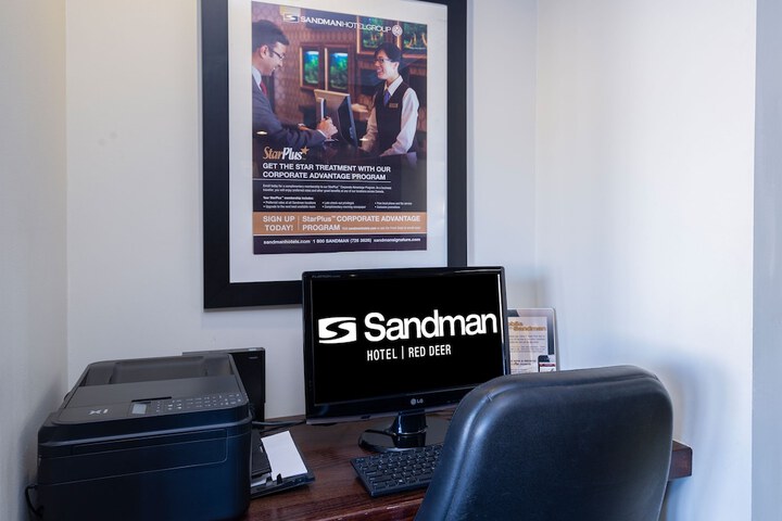 Business Center 55 of 55