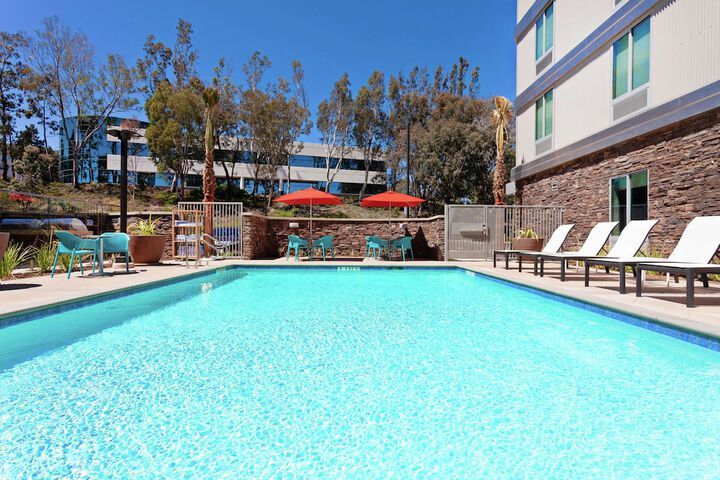 Pool 5 of 38