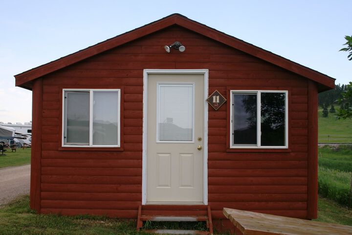 No Name City Luxury Cabins & RV