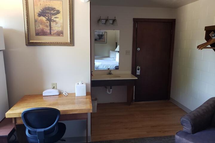 Room 15 of 55