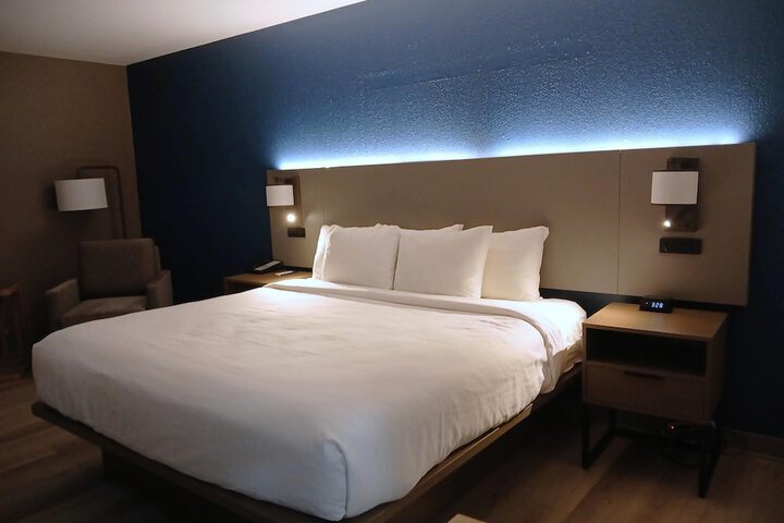 Comfort Inn Marion near Downtown & Blue Ridge PKWY