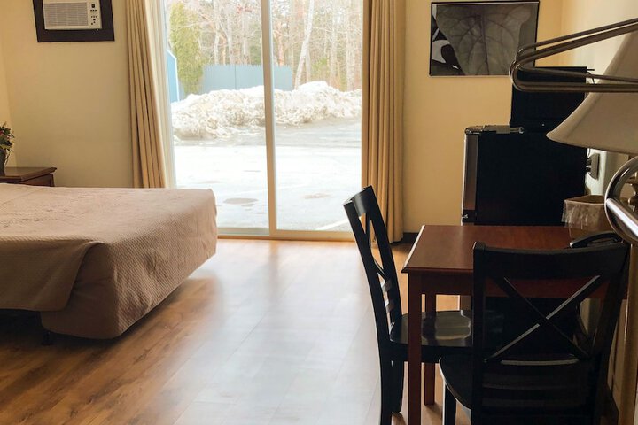 Room 26 of 79