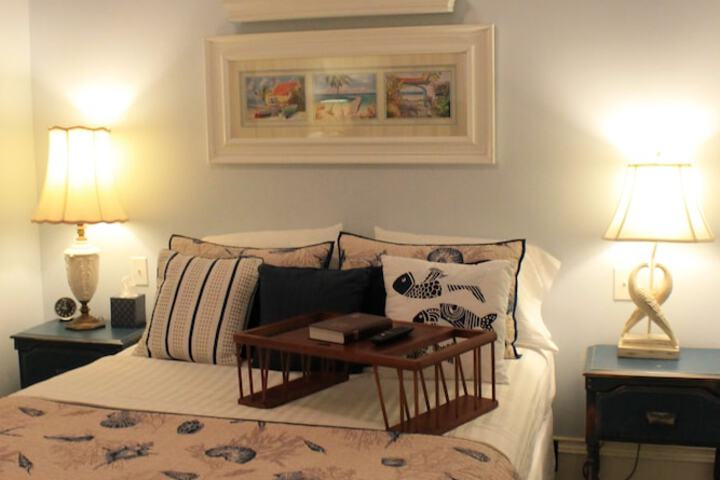 Room 32 of 45