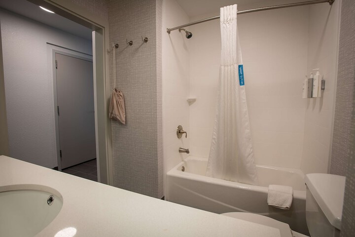 Hampton Inn Seaford
