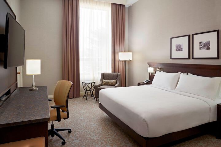 Room 20 of 72