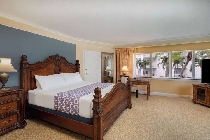 Safety Harbor Resort & Spa Trademark Collection by Wyndham