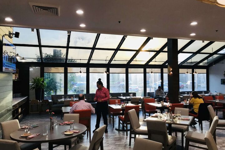 Dining 43 of 55