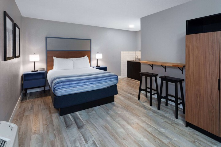 AmericInn by Wyndham New Richmond