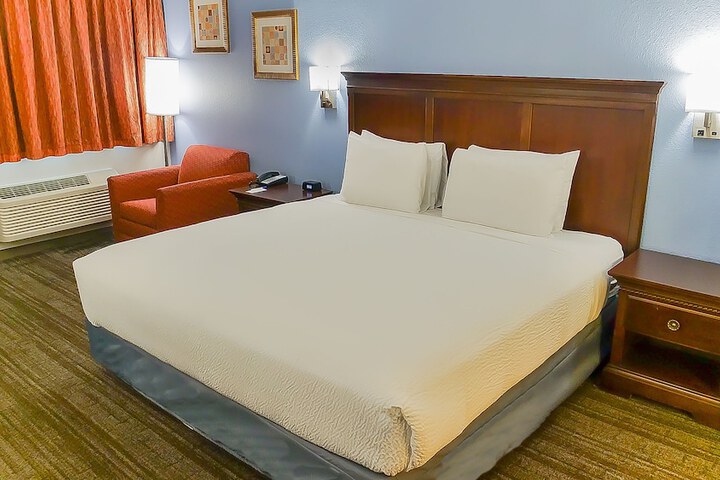 Room 32 of 44