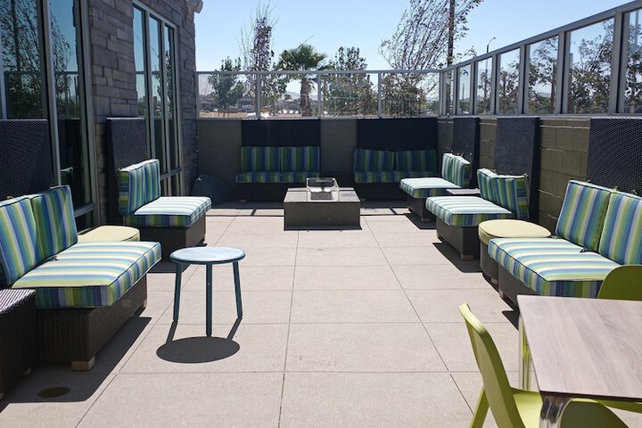 Terrace/Patio 31 of 39