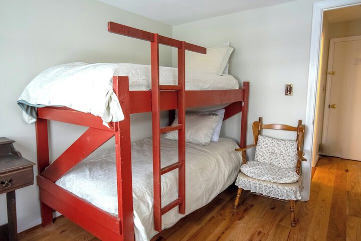 Room 25 of 50