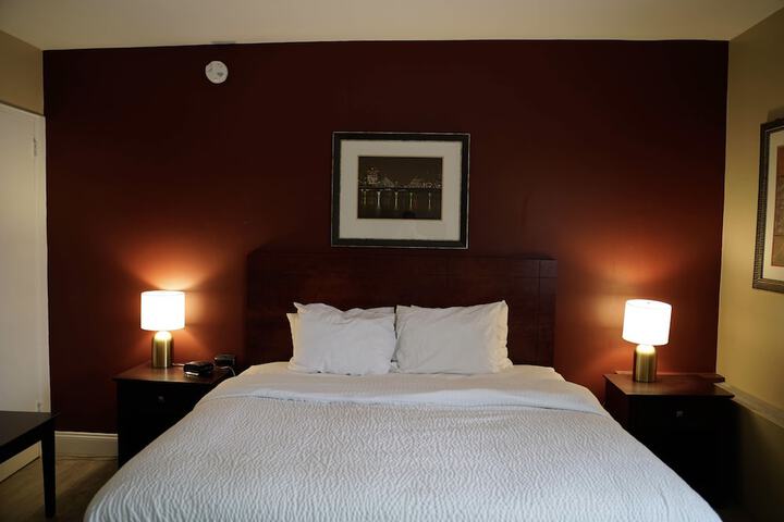 The Boston Hotel