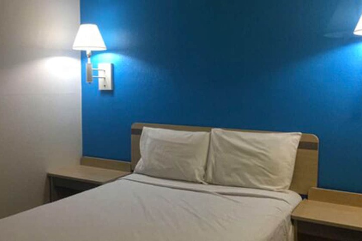 Room 29 of 51
