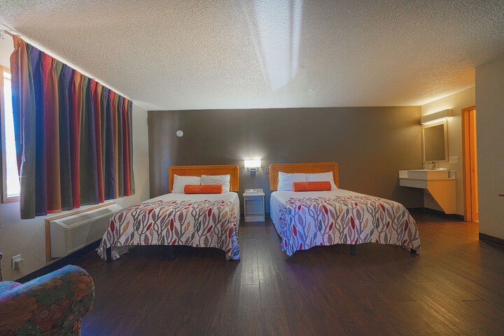Room 31 of 60
