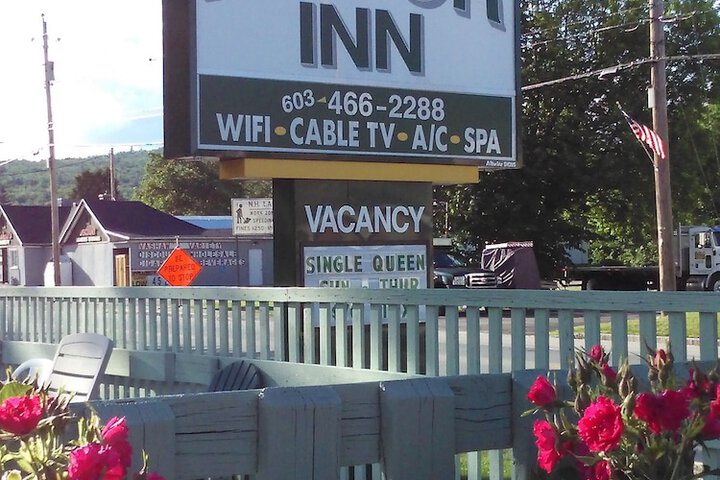 Northern Peaks Motor Inn