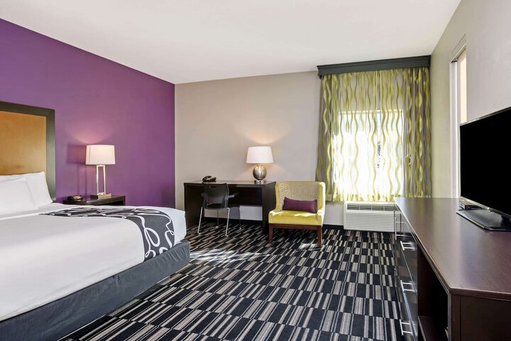 Room 21 of 29