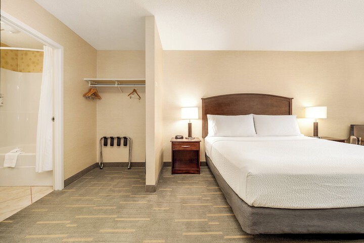Room 134 of 200